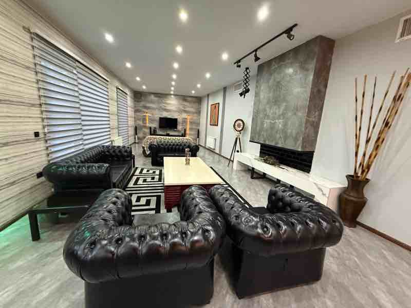 ویلا سه خوابه استخردار آبگرم ماه تاب - انتخاب عنوان تصویر