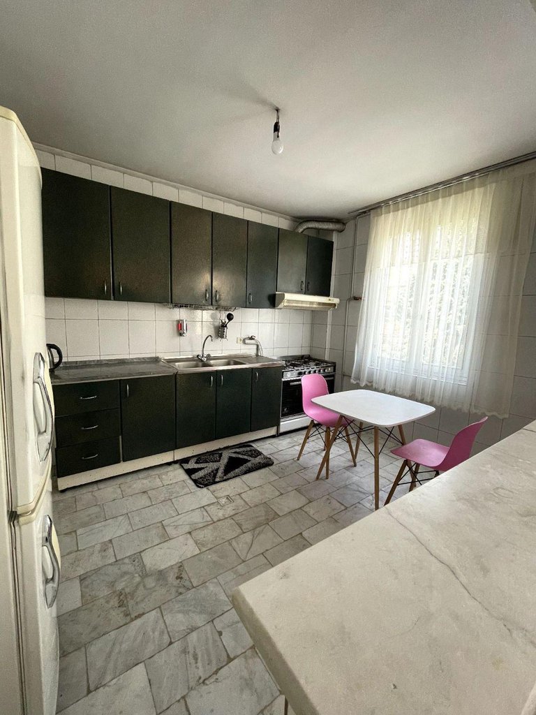 آپارتمان سه خوابه آفتاب ۳ شهرک راه آهن