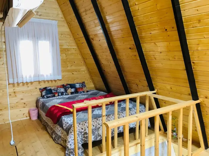 کلبه یک خوابه جنگلی جکوزی دار دیار 