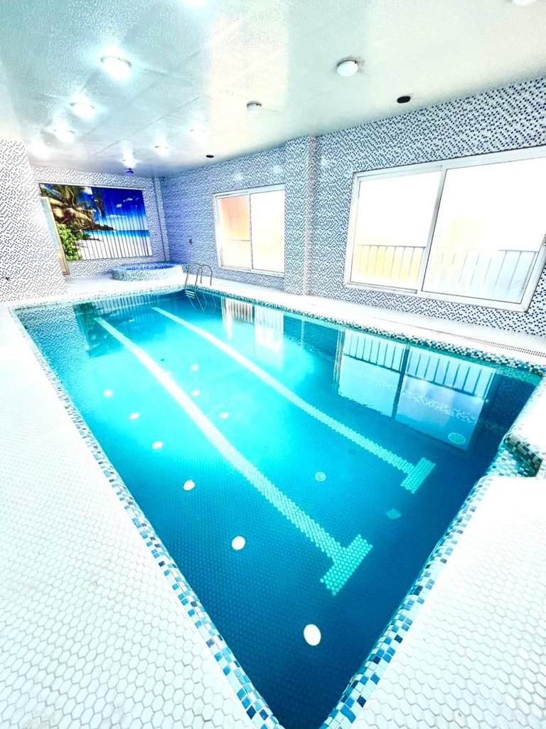 ویلا سه خوابه استخردار آبگرم حاجیکلا شاهد۱۷ - تصویر اصلی استخر