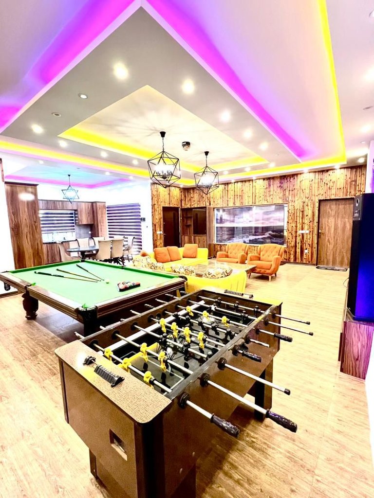 ویلا سه خوابه استخردار آبگرم حاجیکلا شاهد۱۷