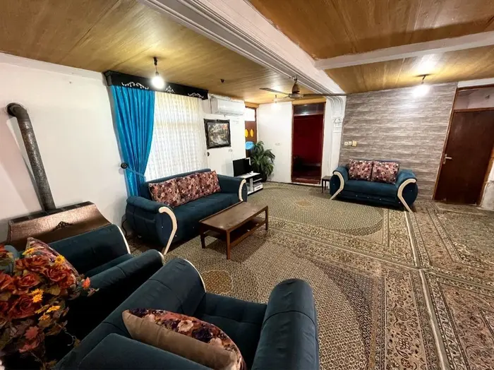 ویلا دوخوابه استخردار ساحلی صادقی - سالن پذیرایی ویلا