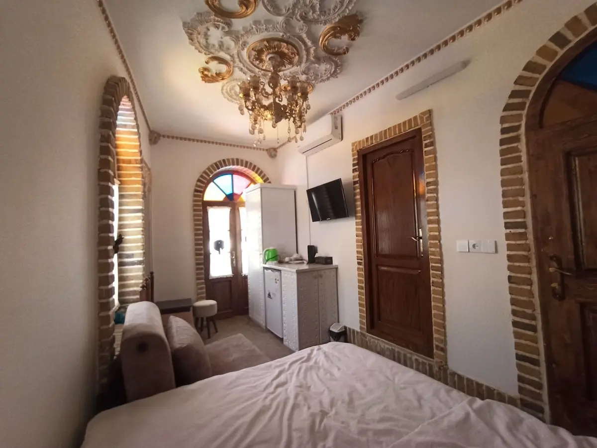 بوم گردی بوتیک دژ - واحد 103