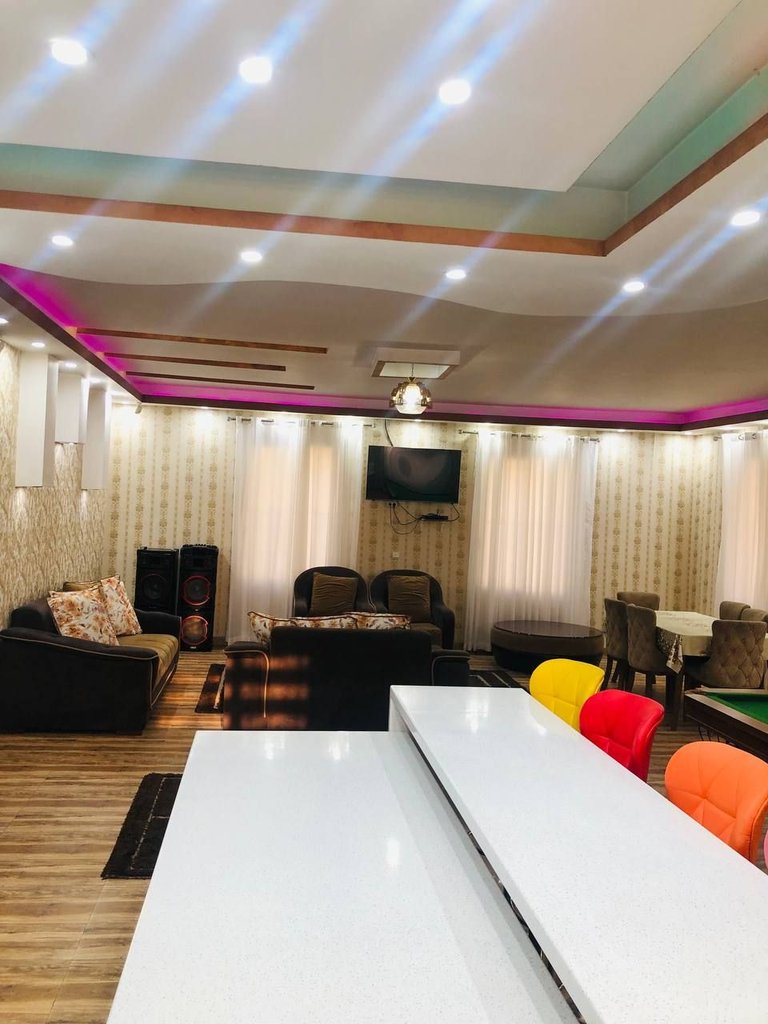 دوخوابه استخردار آبگرم افق