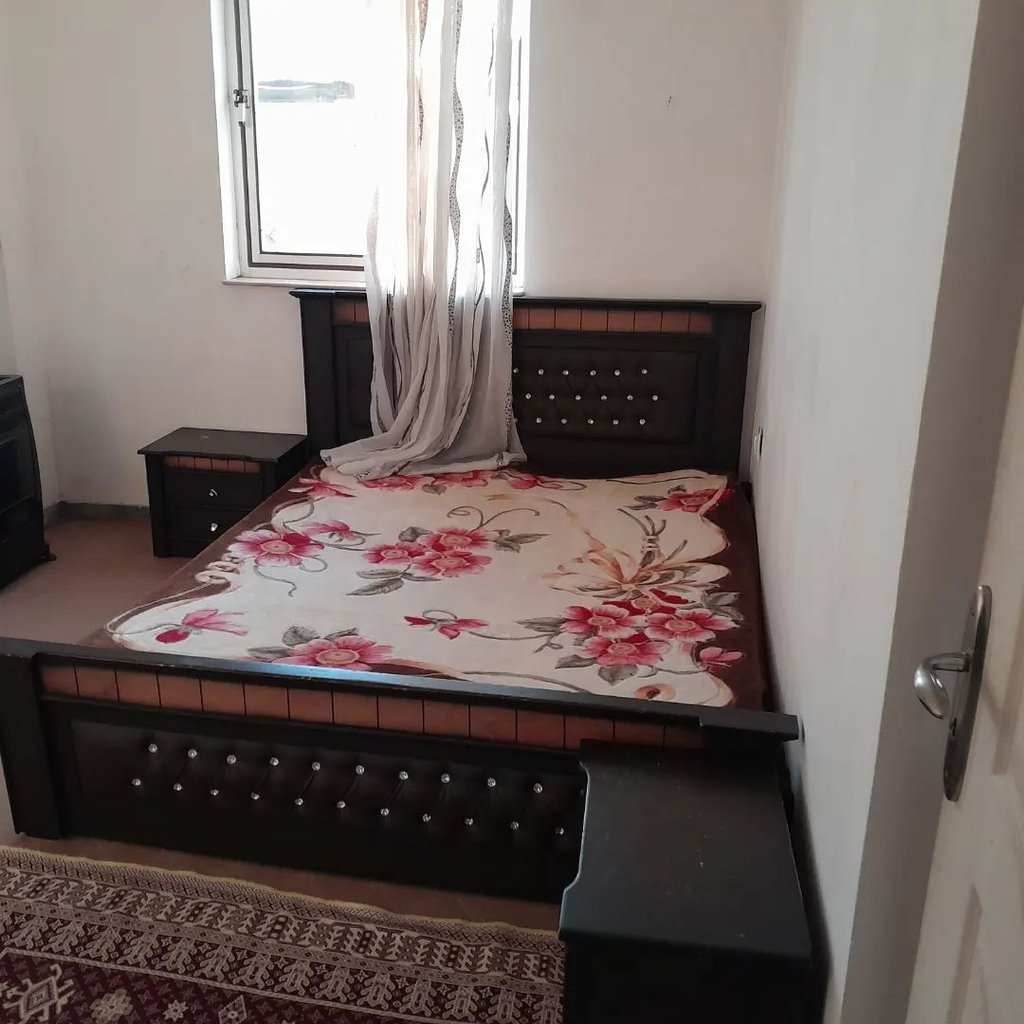 آپارتمان دوخوابه استخردار وحدت