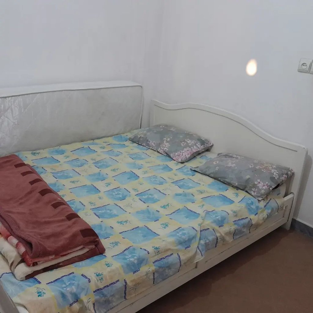 آپارتمان دوخوابه استخردار وحدت