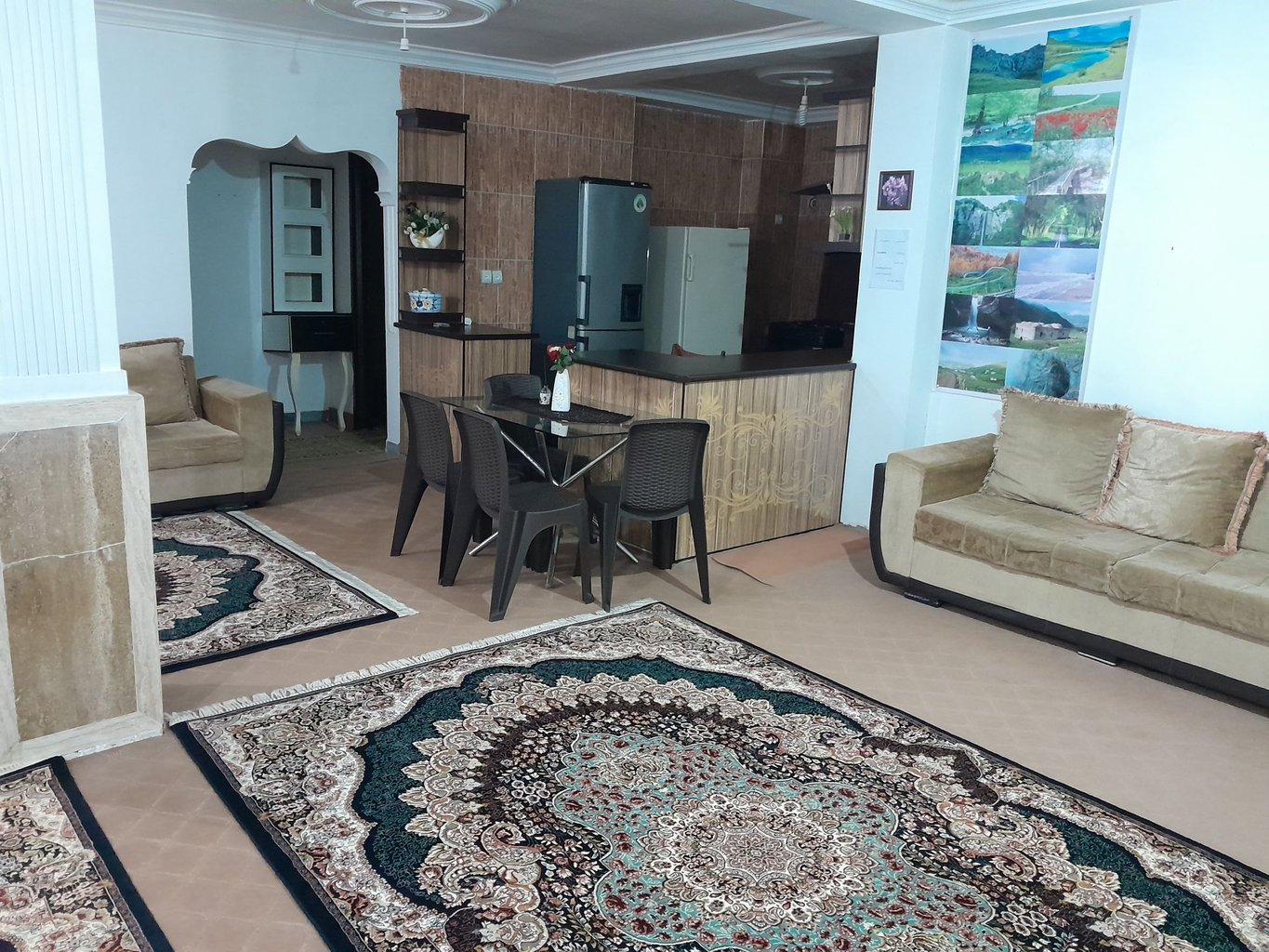 آپارتمان دوخوابه استخردار وحدت