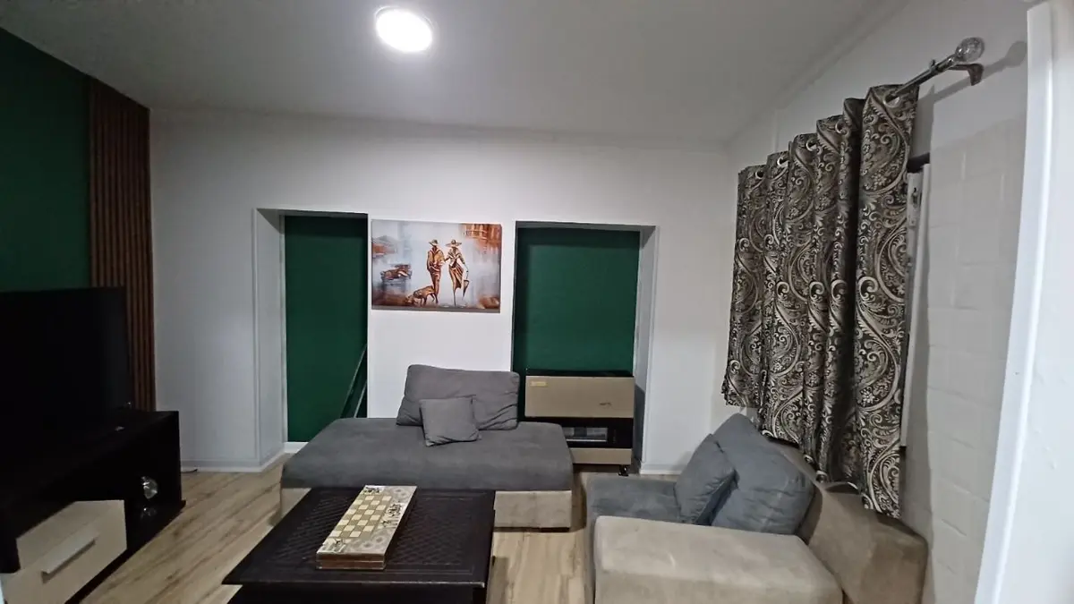 سوئیت یک خوابه آرشا هوم صفا