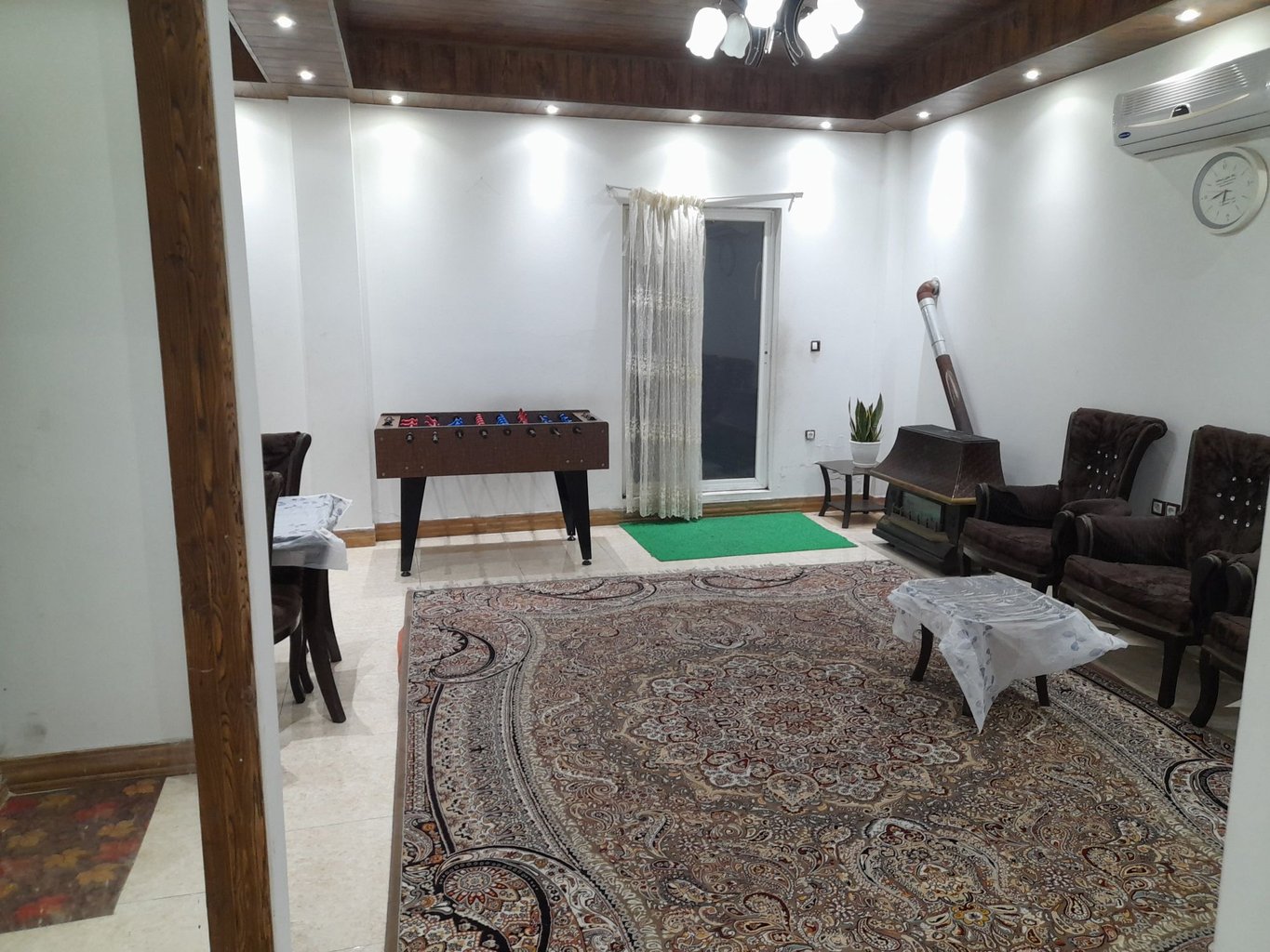 ویلا دو خوابه استخردار آبگرم ایلیا 1