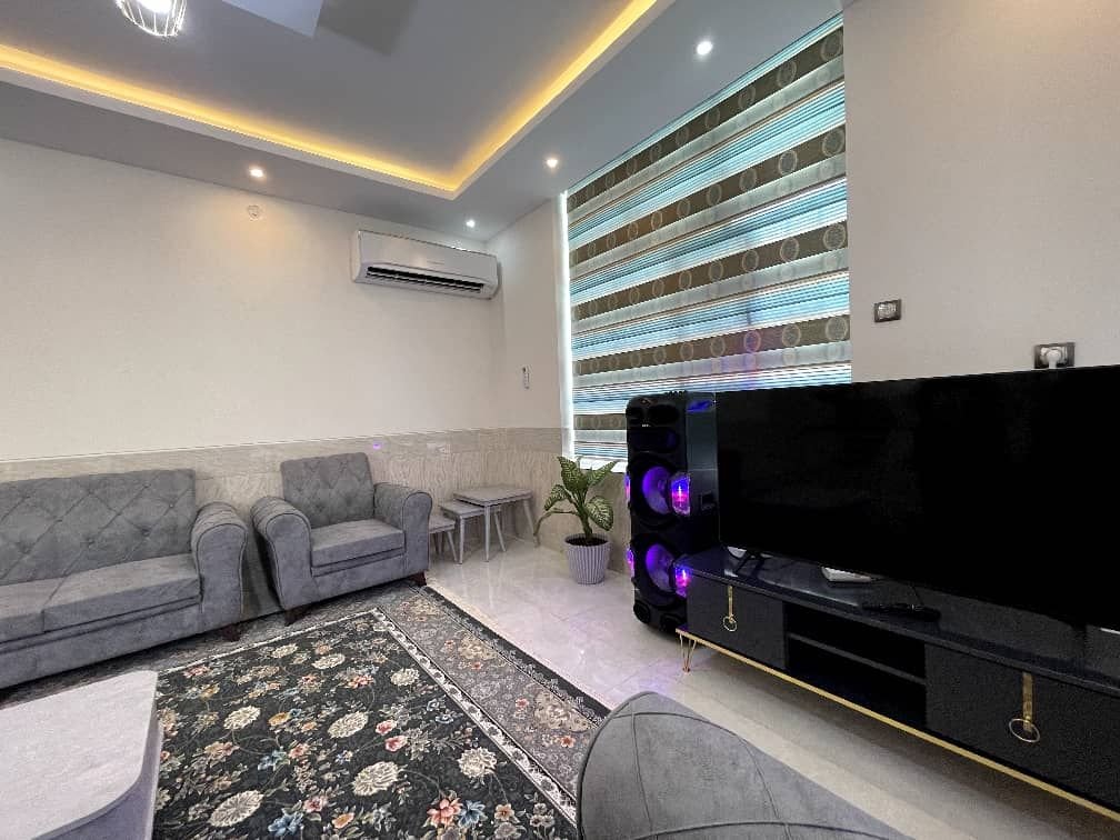 ویلا یک خوابه استخردار آبگرم اسماعیلی