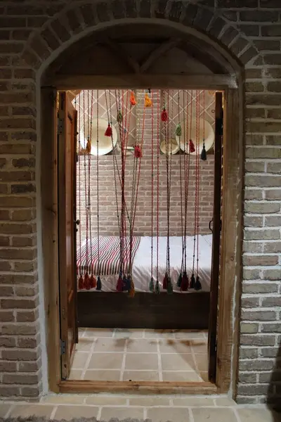 اقامتگاه سنتی خانه تاریخی نبوی - واحد ترنج