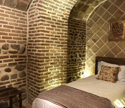 اقامتگاه سنتی خانه تاریخی نبوی - واحد نقشینه