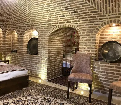 اقامتگاه سنتی خانه تاریخی نبوی - واحد نقشینه