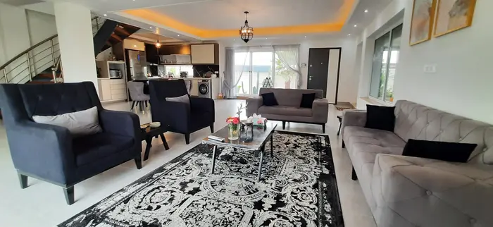 سه خوابه دوبلکس استخردار آبگرم مهر