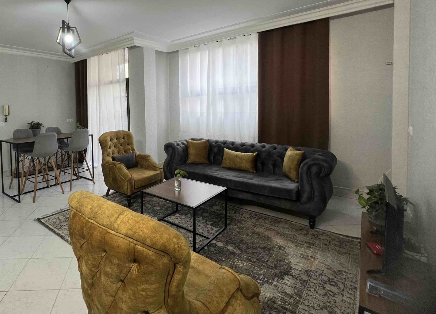 آپارتمان یک خوابه باغ غدیر 3