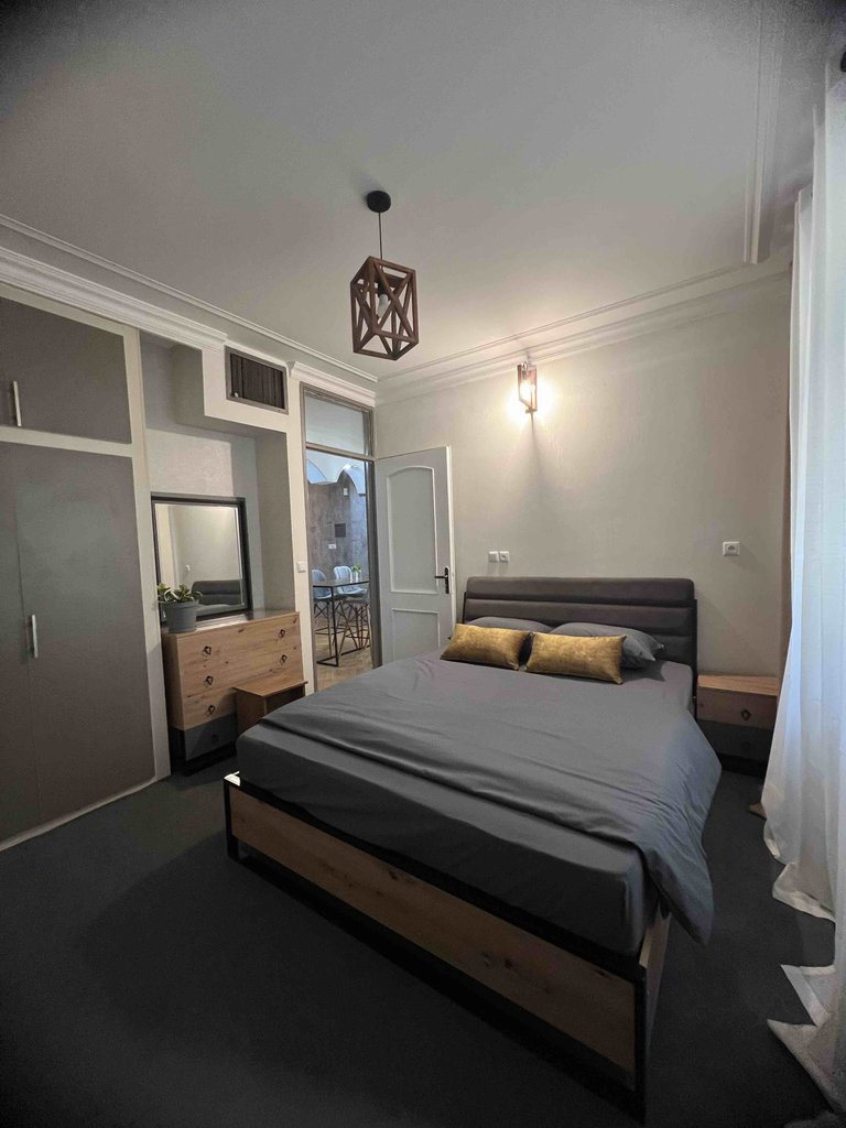 آپارتمان یک خوابه باغ غدیر 1