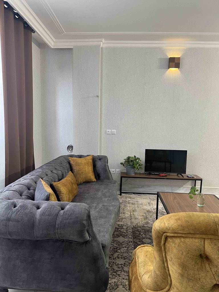 آپارتمان یک خوابه باغ غدیر 3