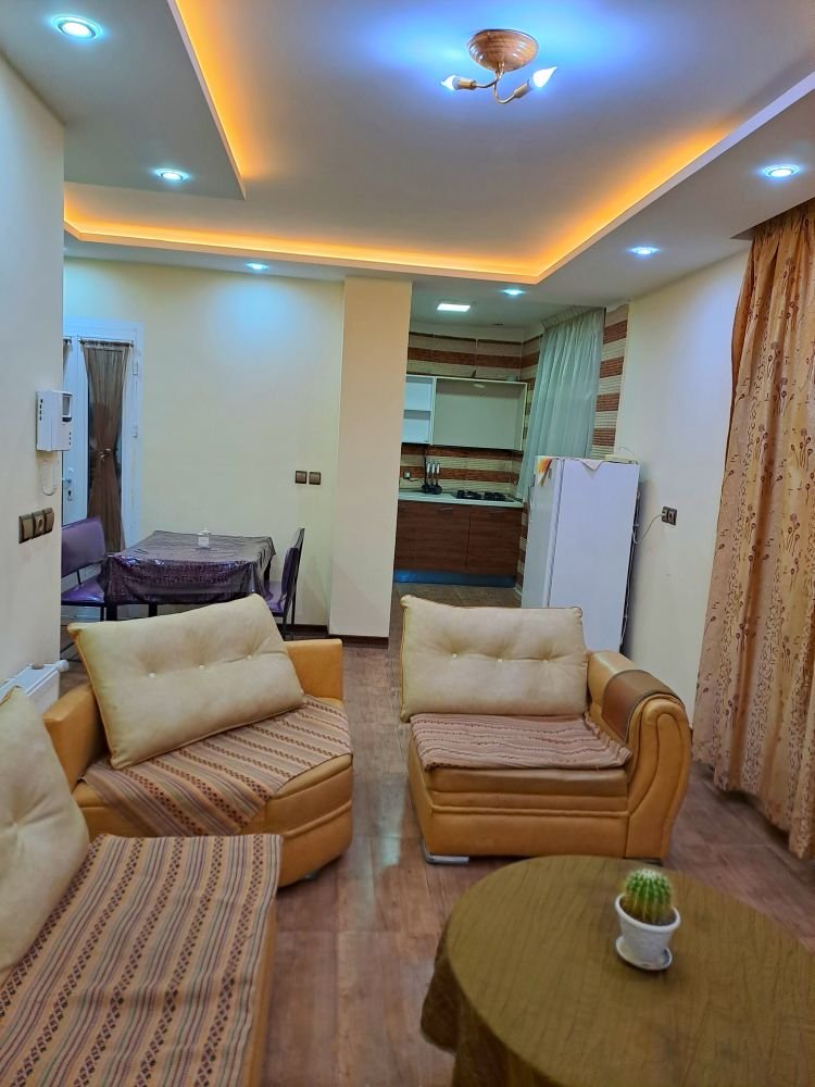 سه خوابه استخردار شهر ابریشم