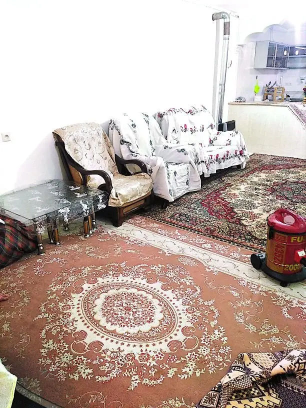 سوئیت یک خوابه سرچشمه 1 - اطاق نشین مند