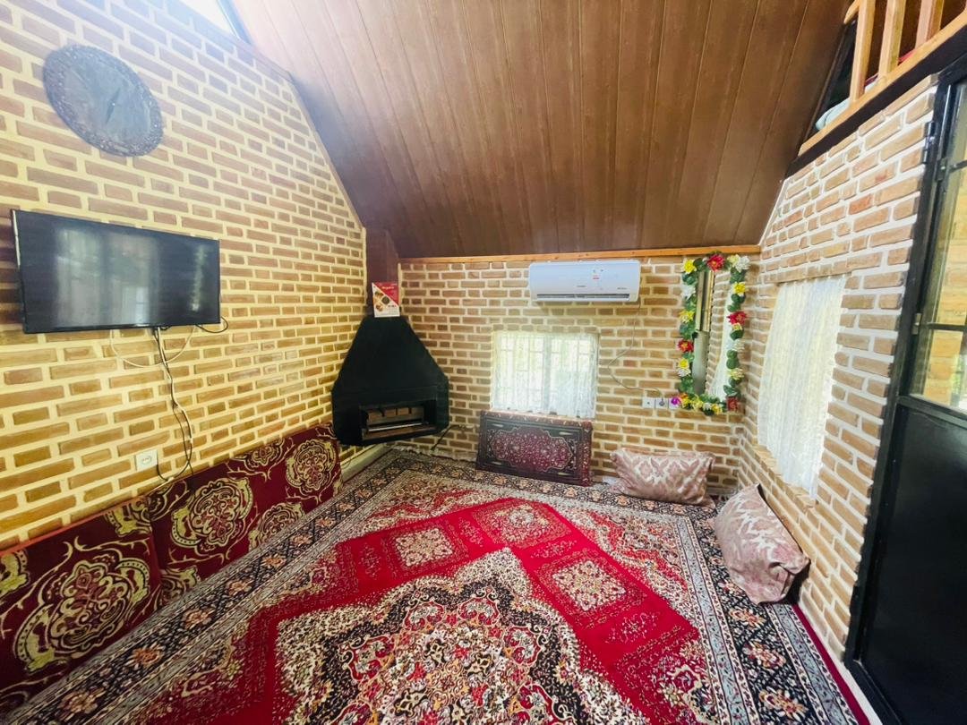 کلبه فلت چکاوک
