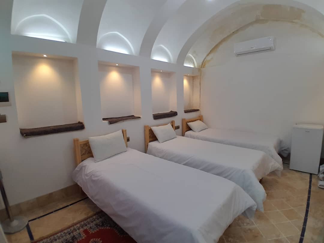 عمارت شاه نشین ۱ - واحد ۱۰۵