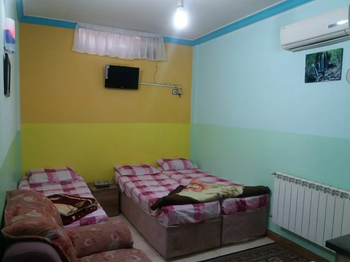 سوئیت فلت یادگار واحد 301 - ۳ تخته طبقه ۳