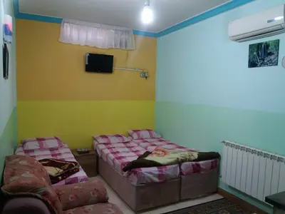 سوئیت فلت یادگار واحد 301