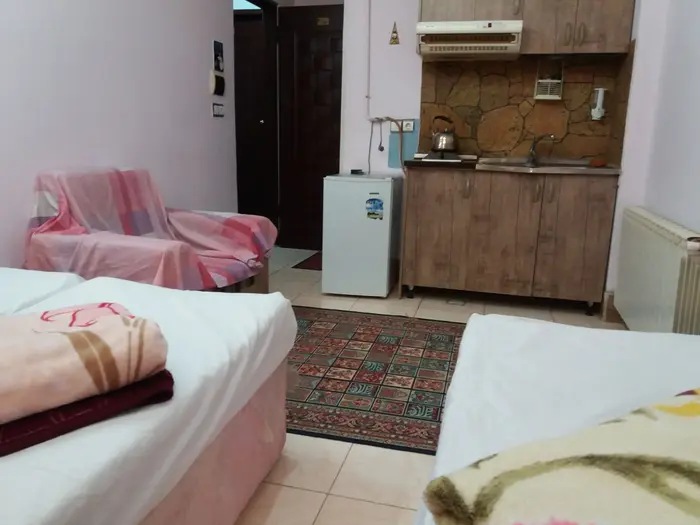 سوئیت فلت یادگار واحد 301