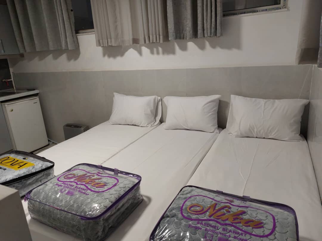 مجتمع اقامتی فلاح یارزمان - واحد سه تخته ۱