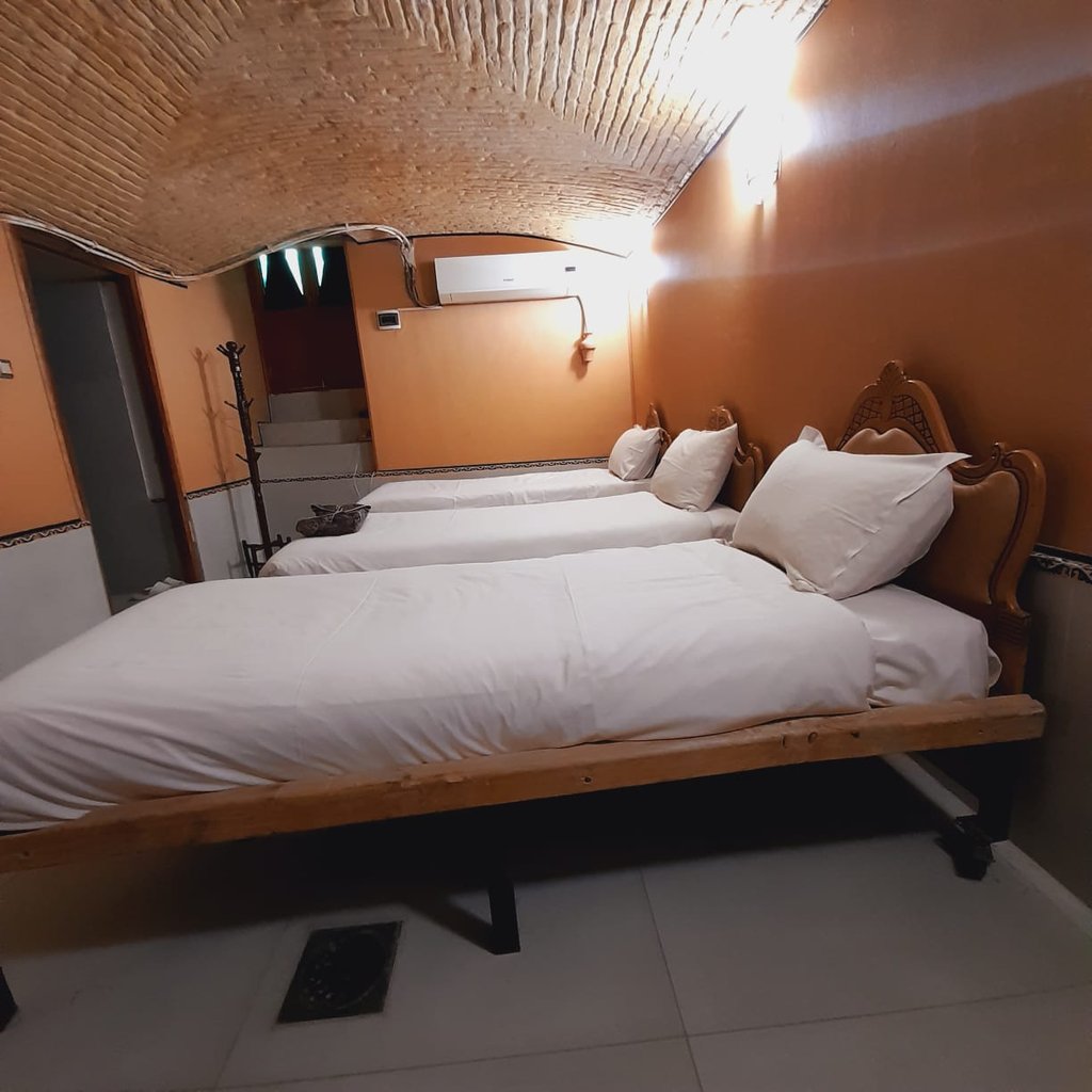 اقامتگاه سنتی نیایش سوته دلان - واحد 706