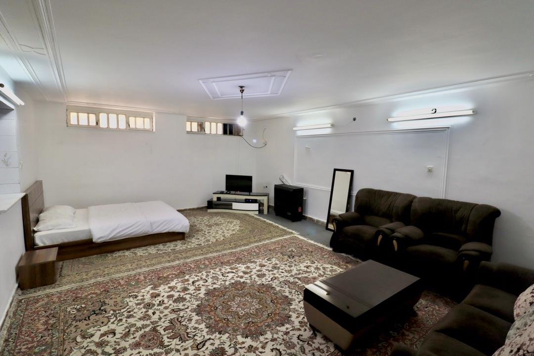 فلت کاج واحد ۳