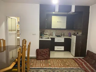 سوئیت فلت دست افشان