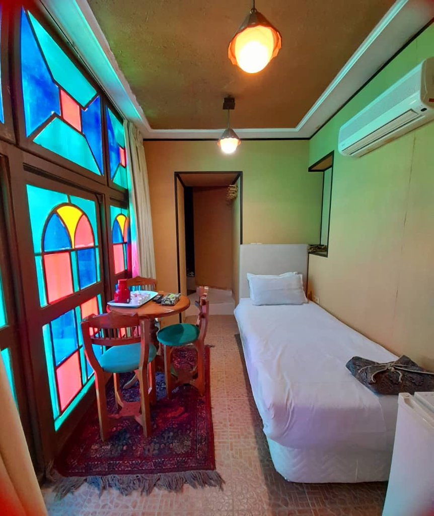 نیایش سوته دلان - واحد 9