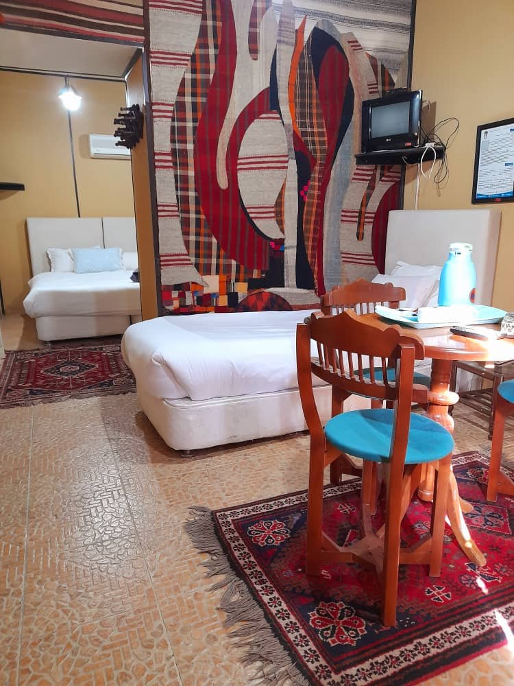 نیایش سوته دلان - واحد 11