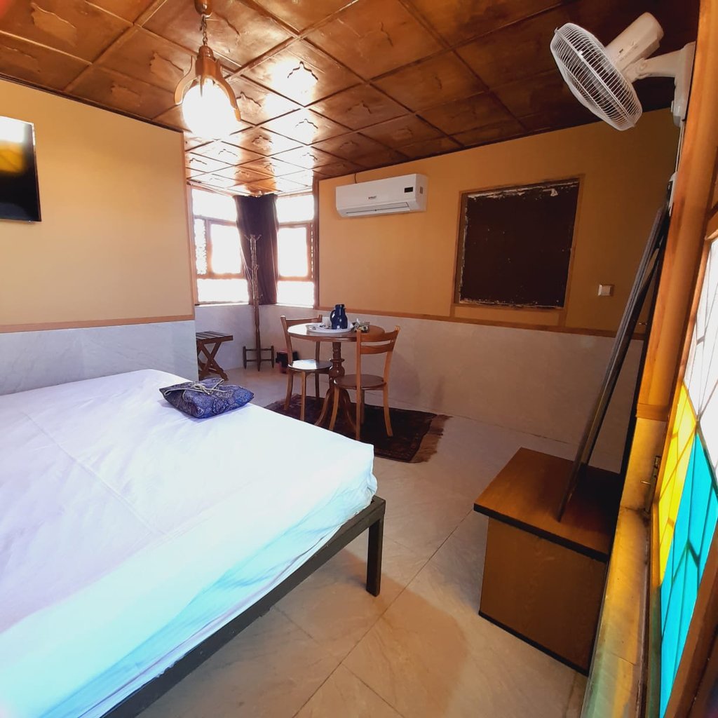 اقامتگاه سنتی نیایش سوته دلان - واحد 411