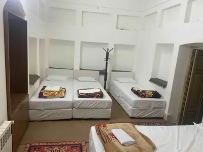 بومگردی رخ شین - واحد دوتخته