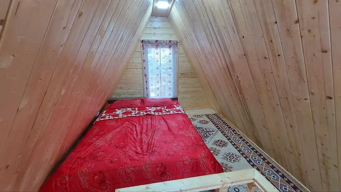 کلبه یک خوابه شکور -      