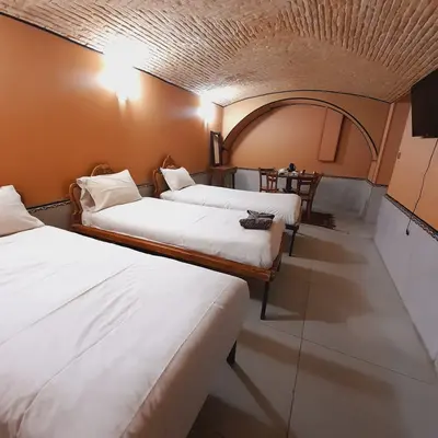 اقامتگاه سنتی نیایش سوته دلان - واحد 706