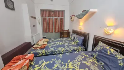 اقامتگاه سنتی خانه شما - واحد سه تخته 3