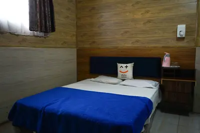 مسافرخانه سعید - واحد دوتخته دابل 101