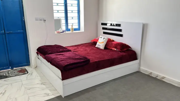 بوم گردی لاور - واحد نخل