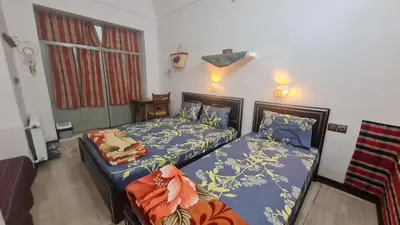 اقامتگاه سنتی خانه شما - واحد سه تخته 3