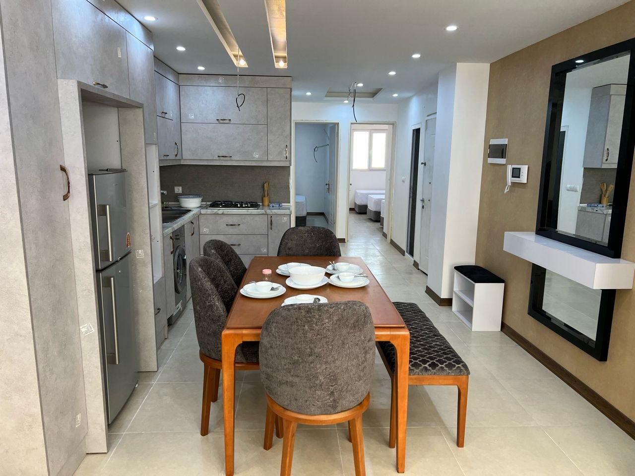 آپارتمان دوخوابه آلاله واحد 8