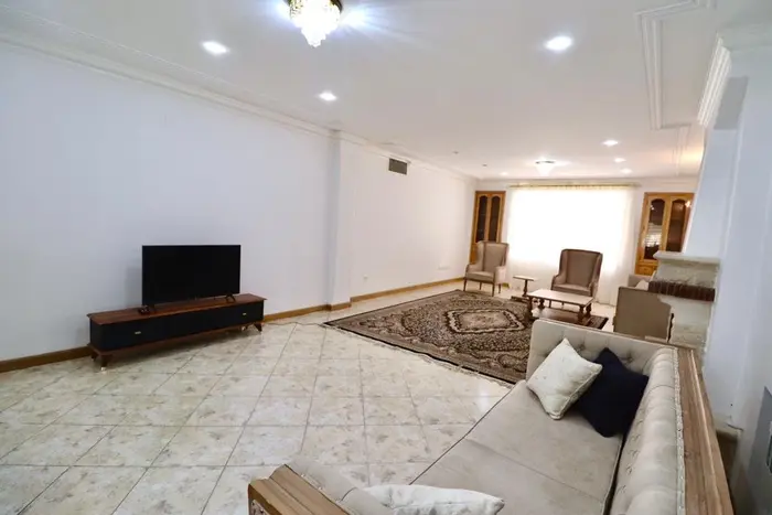 آپارتمان سه خوابه نیایش 3