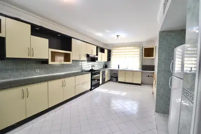 آپارتمان سه خوابه نیایش 3