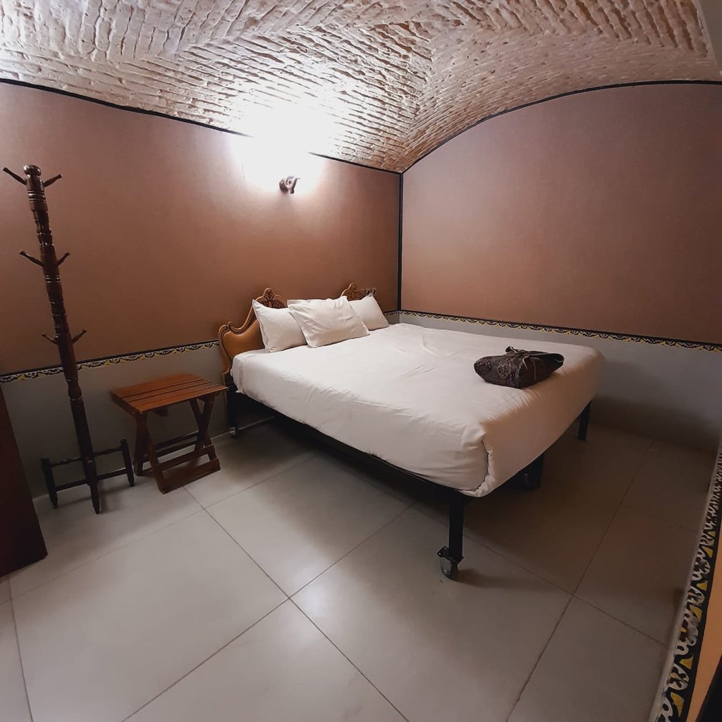 اقامتگاه سنتی نیایش سوته دلان - واحد 706