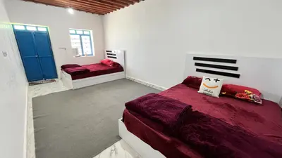 بومگردی لاور - واحد نخل