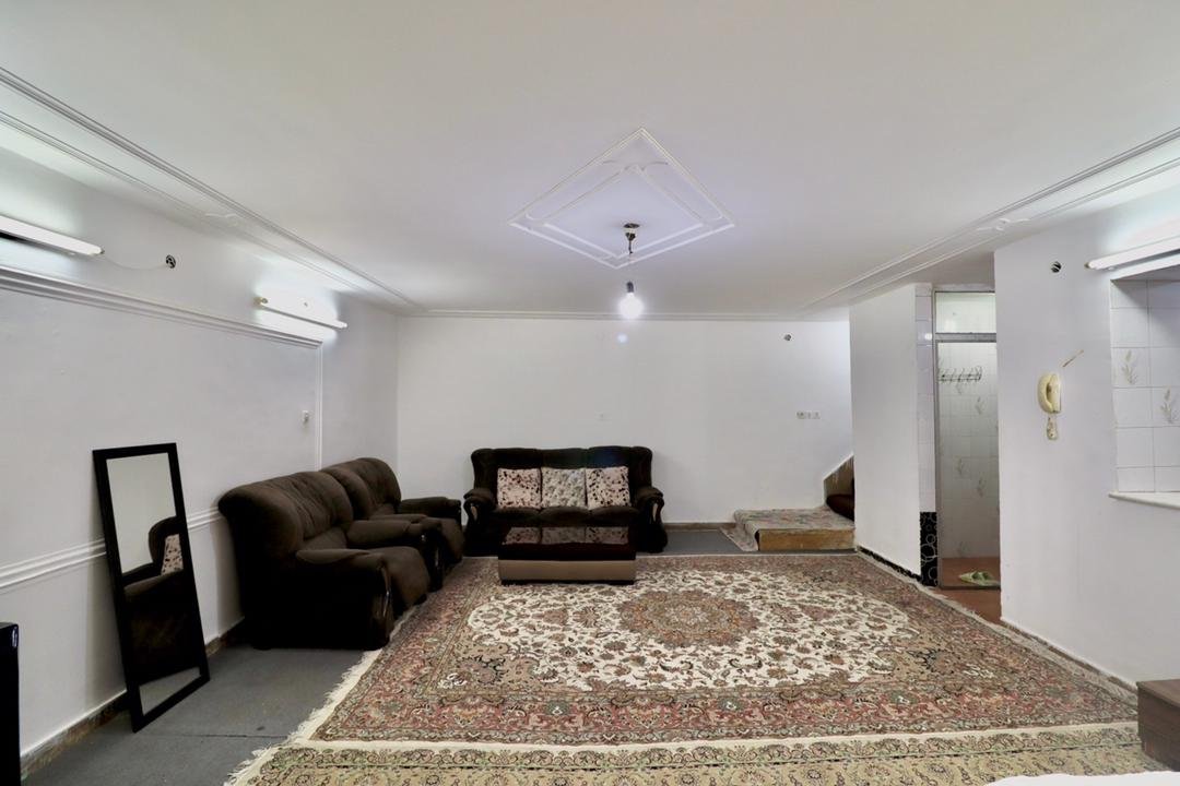 فلت کاج واحد ۳