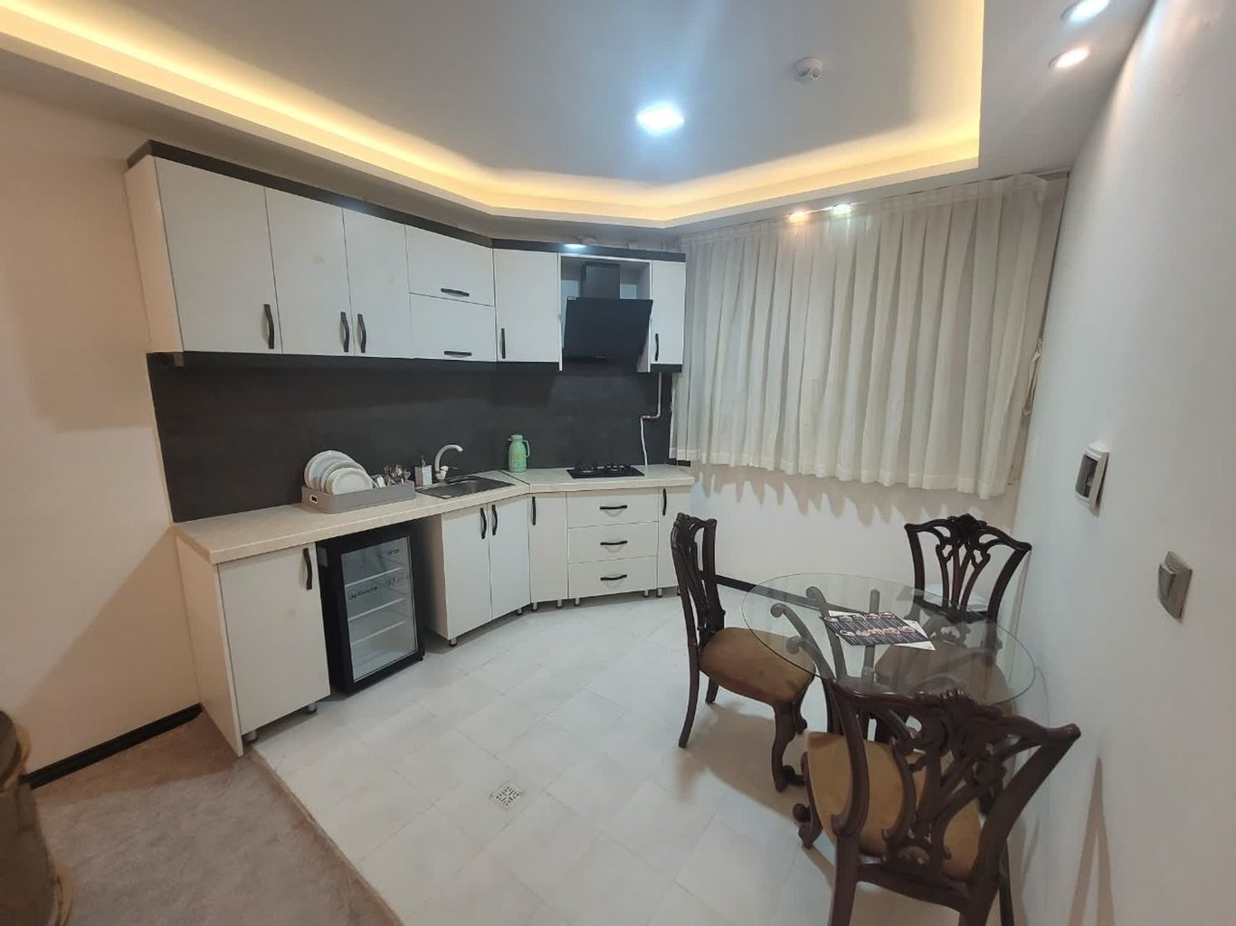 یک خوابه گلسار واحد ۴۰۲