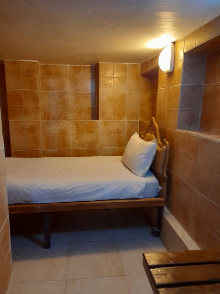 نیایش سوته دلان - واحد 10